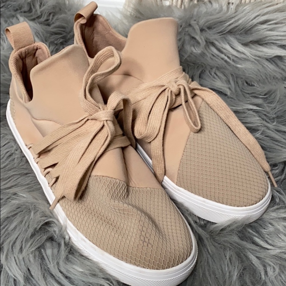 Steve Madden Lancer Blush Sneaker